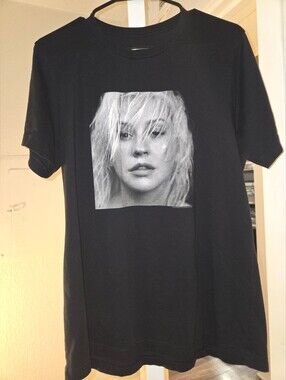 Christina Aguilera xtina official liberation tour T-shirt Tags removed- Large?